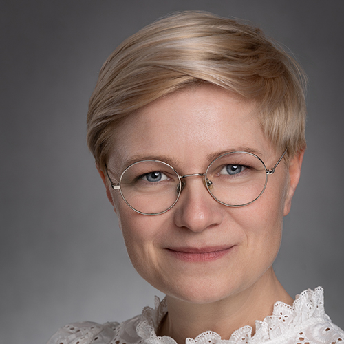dr Ewelina Dziubakiewicz Skowrońska